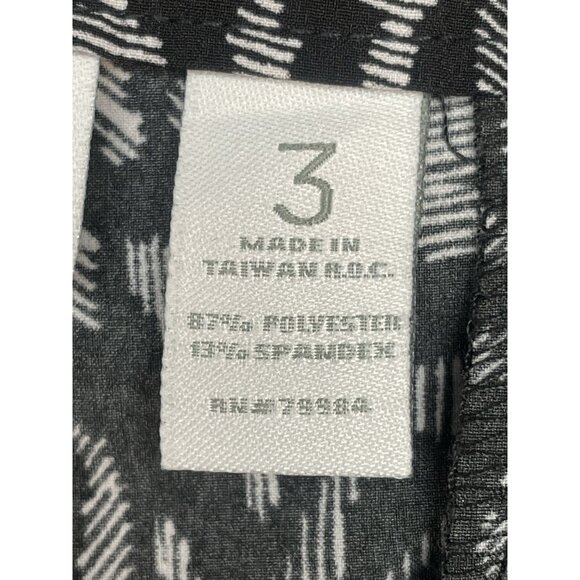 Chicos Zenergy Size 3 Black Patterned Polyester/Spandex Capri Pants - Picture 7 of 16